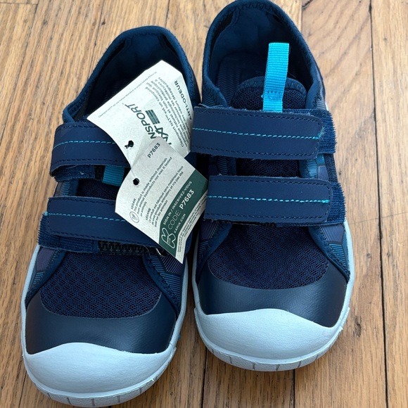Kamik Kids Sneakers in Navy and Aqua - Picture 5 of 10